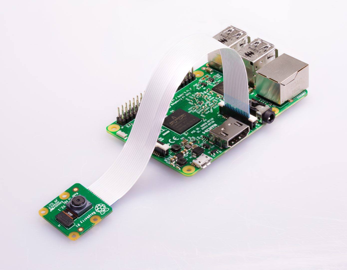 For this project I use a Raspbbery Pi in combination with a Pi Camera. Image from https://projects.raspberrypi.org/en/projects/getting-started-with-picamera